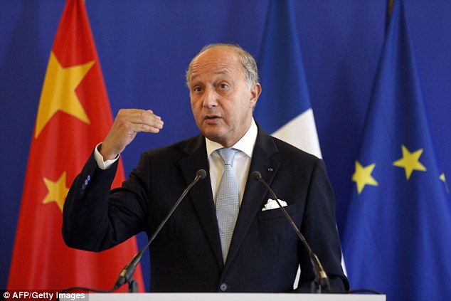 Menlu Prancis Laurent Fabius Tunda Kunjungan ke Indonesia